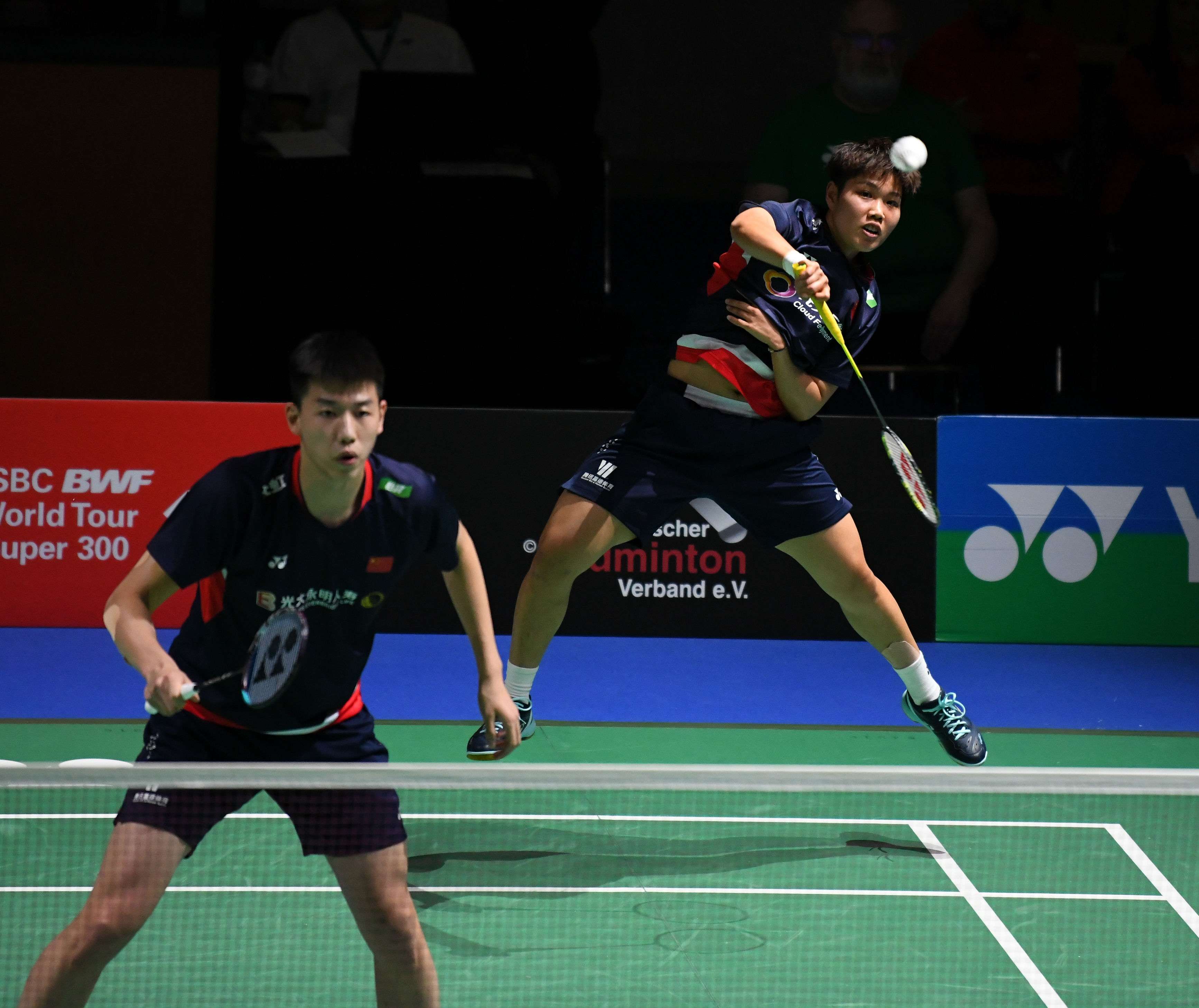 尽管目前中 尽管目前中