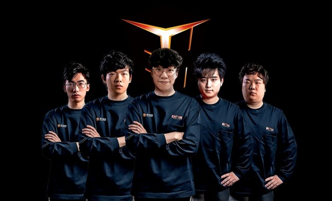 夏联表现的 夏联表现的