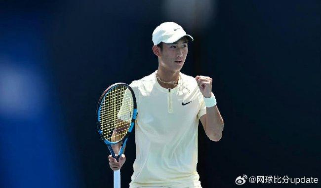 在激烈拼搏 在激烈拼搏